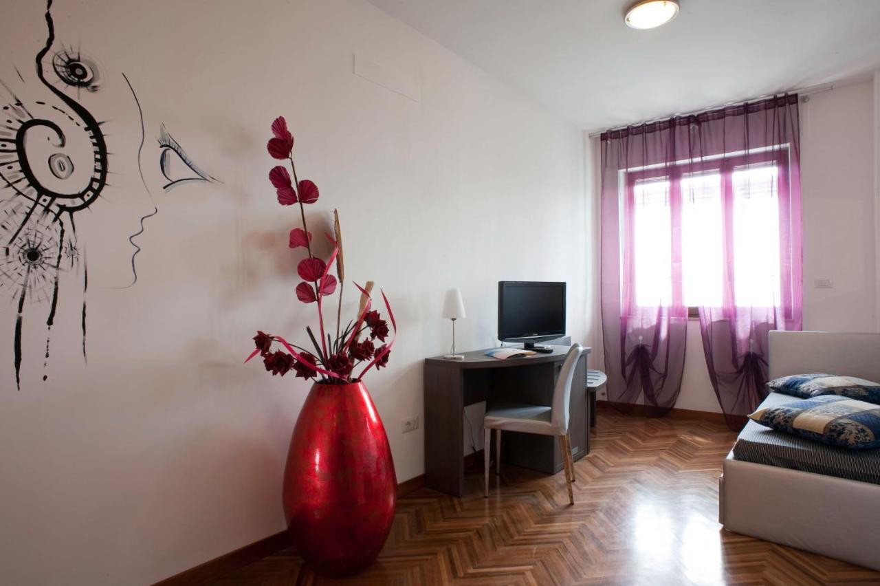 Hotel Astoria Фермо Экстерьер фото