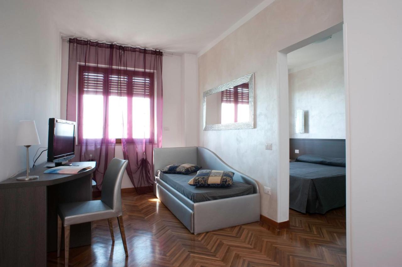 Hotel Astoria Фермо Экстерьер фото